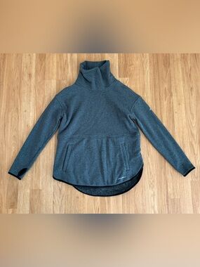 EUC Women’s Eddie Bauer Northern Light Plush Funnel-Neck Pullover - Gray - XS